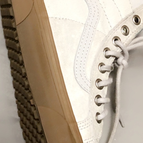 Reflective Vans - Picture 3 of 4